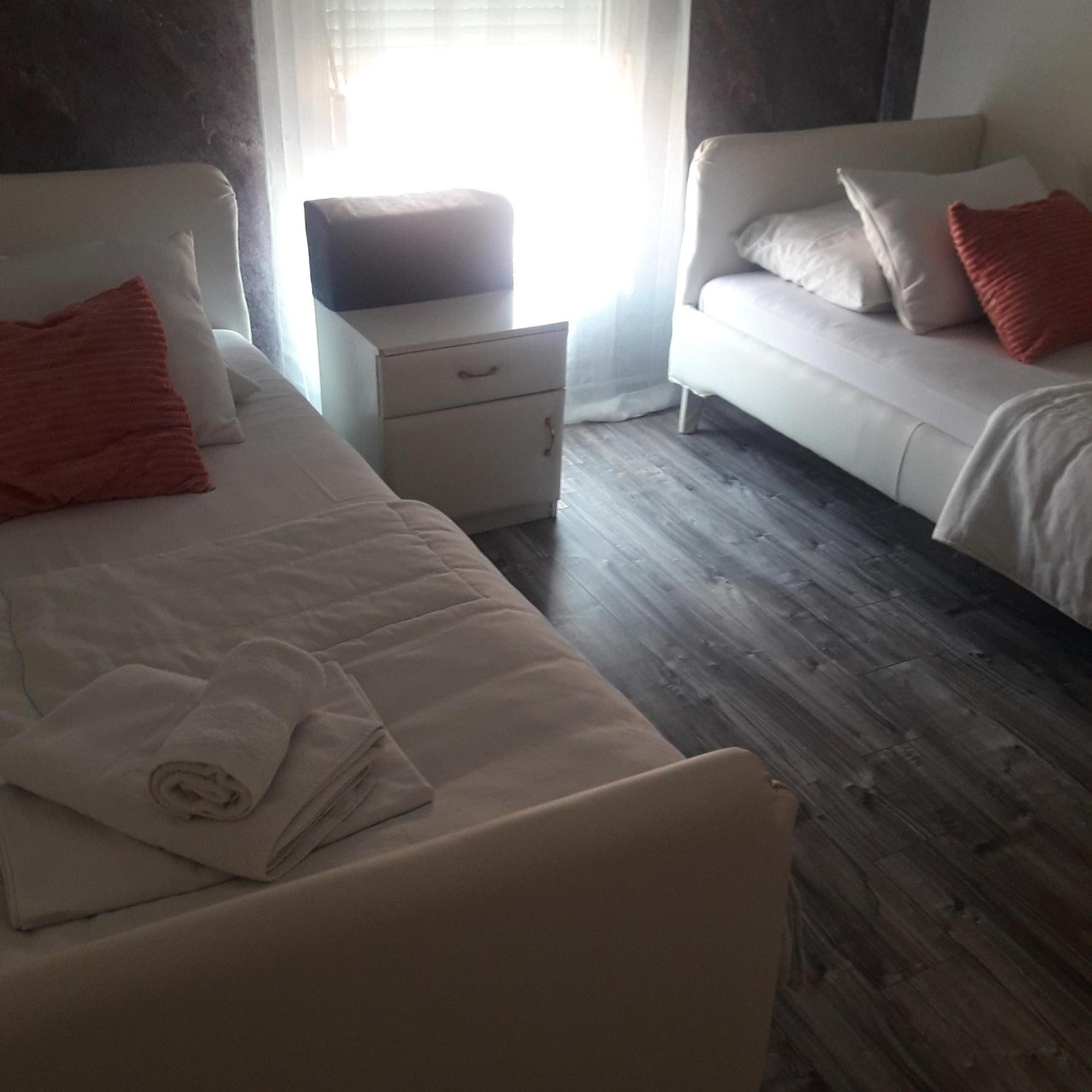 Apartmani Nis Exterior photo